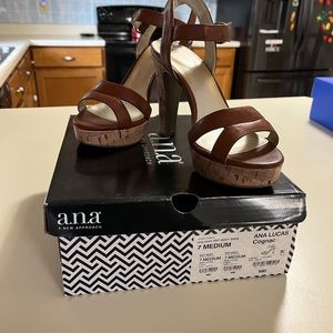 Cork heels